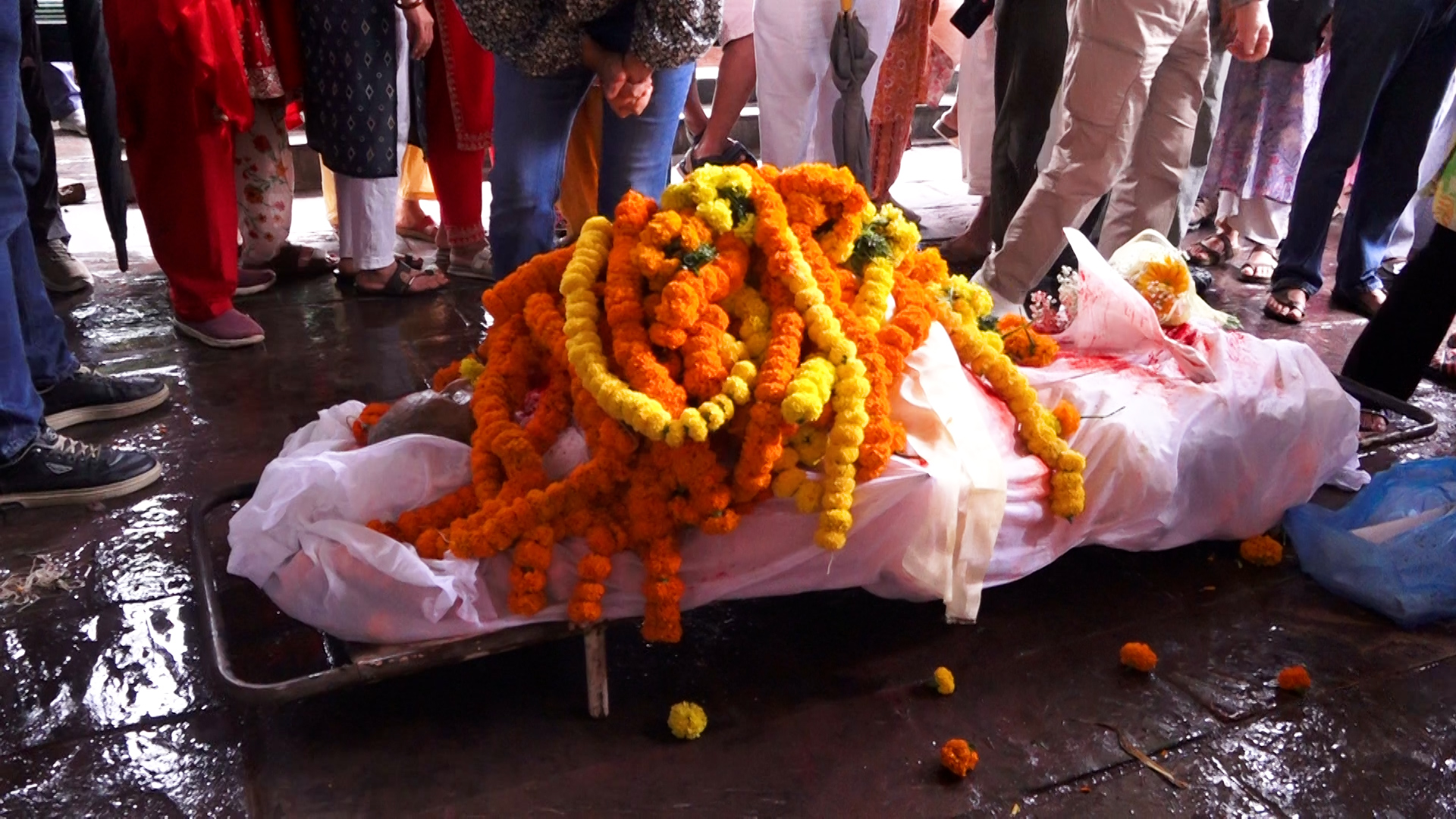 devendraraj-pandey-farewell-funeral (9).jpg